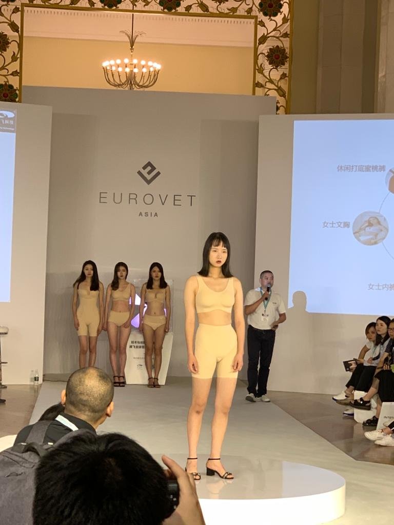 Saiba o que rolou nas maiores feiras de moda em Shanghai na China - Zigg Brasil Aviamentos